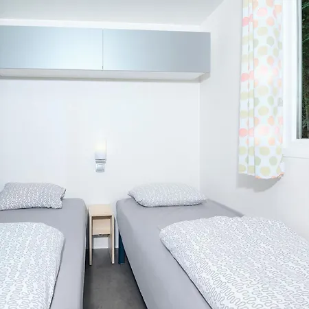 Prázdninový dům 2000 - Stacaravan Bali By Interhome *